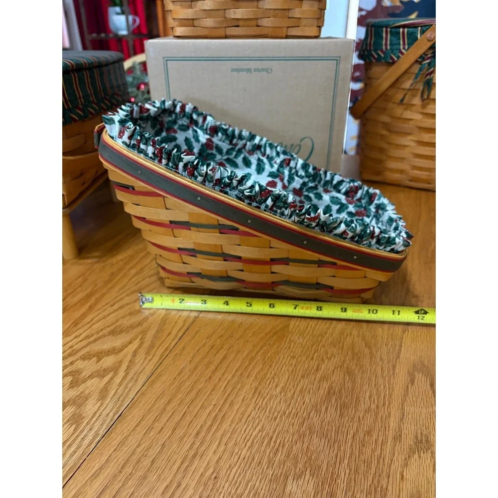 Longaberger Christmas Sleigh Basket – Holly Liner – Red/Green Accent –‎ Vintage